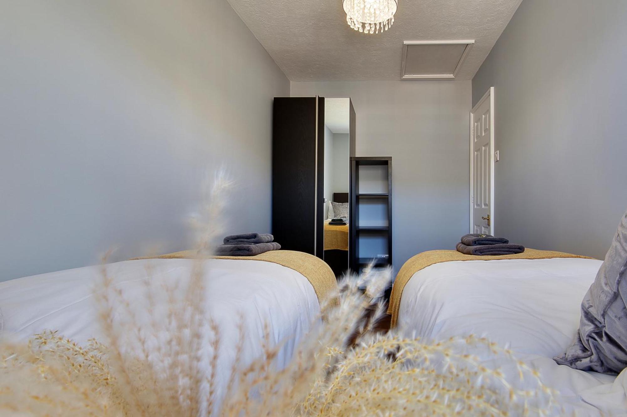 14 Oxford Mews - 5 Star Living For Up To 10 People Villa Southampton Eksteriør bilde