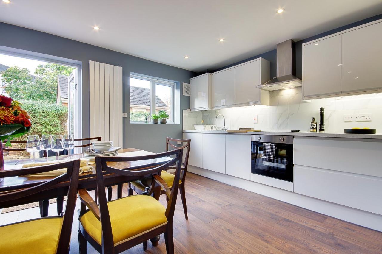 14 Oxford Mews - 5 Star Living For Up To 10 People Villa Southampton Eksteriør bilde